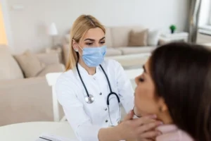 Strep vs COVID: Symptoms, Testing & Treatment Guide