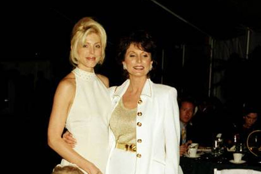 Laura Ann Locklear: The Quiet Force Behind A Famous Dynasty