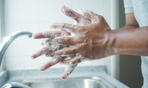 Viral vs Bacterial Infection Symptoms: Key Differences & Care