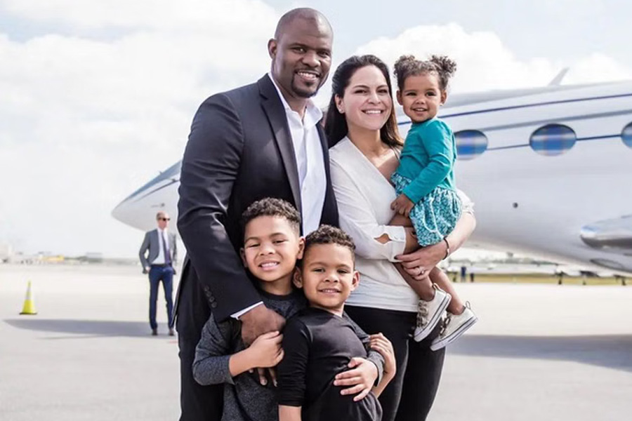 Jennifer Maria Duncan Flores: Brian Flores' Quiet Partner